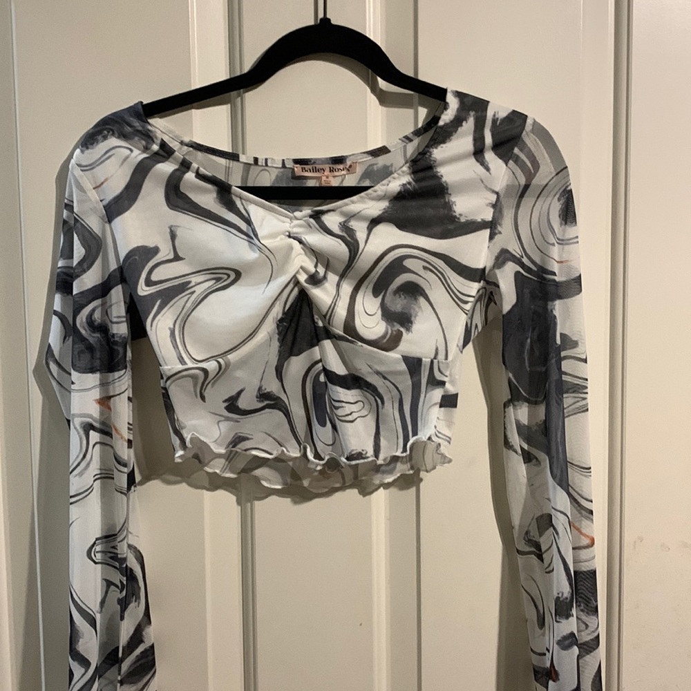 Size medium Bailey rose shirt
